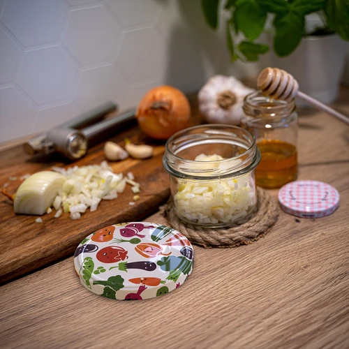 Borcan TO 235 ml cu capac colorat fi82 - 6 buc. - 14