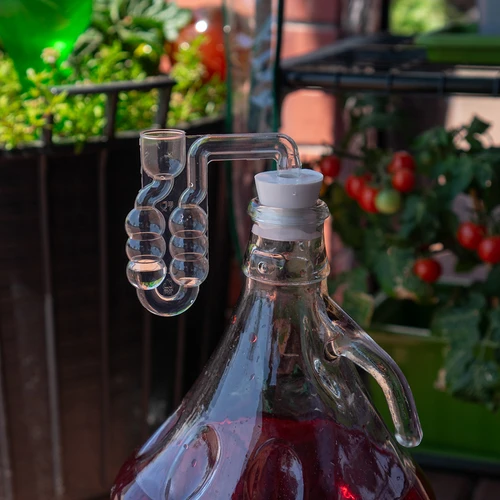 Dop pentru balon fi 32 mm - cu închidere - 5