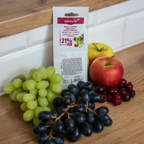 Drojdie Bayanus + nutrienți - Universal - 21%, 17 g - 4