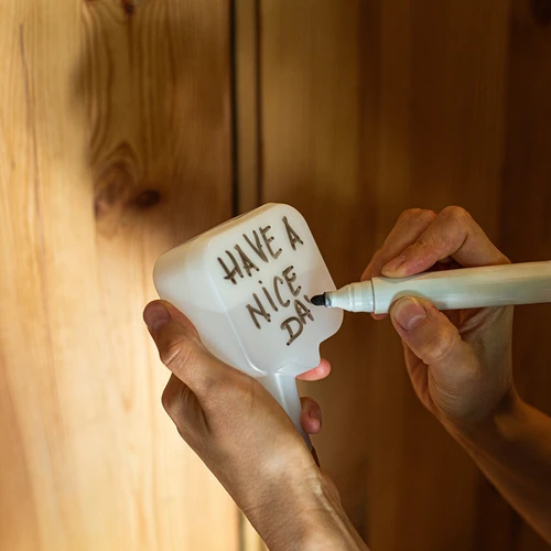 Irigator pentru plante - plăcuță albă cu picior ceramic, 200 ml - 10