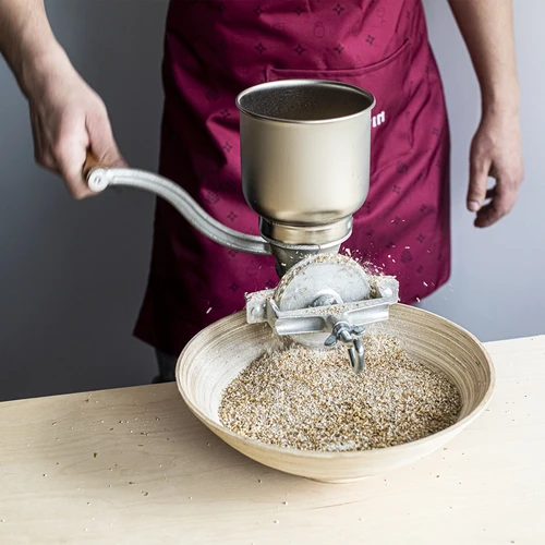 Măcinător universal de cereale, măcinător de masă - 1 kg - 6