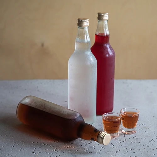 Sticlă „Monopol” 700 ml cu capac - 4 buc. - 8