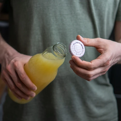 Sticlă pentru suc 1 L cu capac twist off - fi 43 - 12