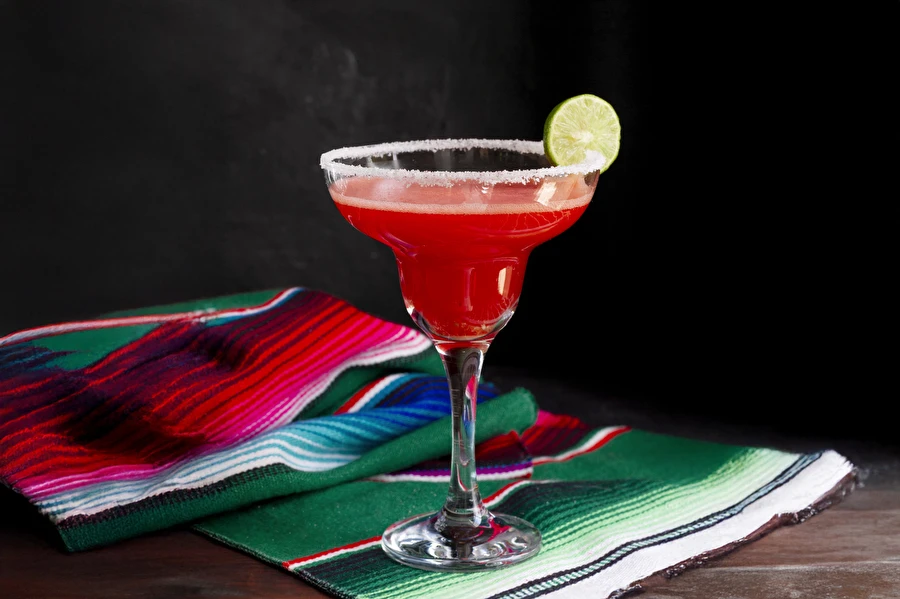 Browin Przepiśnik - Margarita cu căpșuni - cocktail fructat