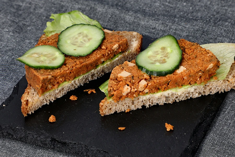 Browin Przepiśnik - „Mortadelă” vegană din aparat pentru șuncă