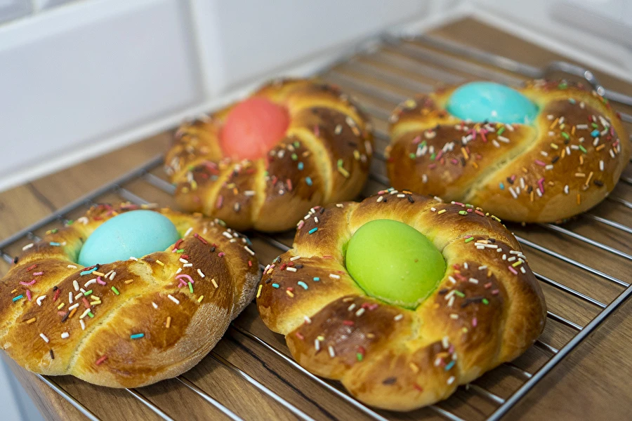 Browin Przepiśnik - Pâinici italiene de Paște