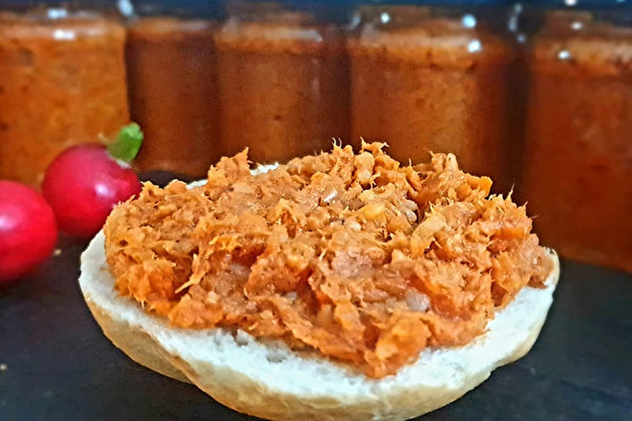 Browin Przepiśnik - Paprykarz din macrou